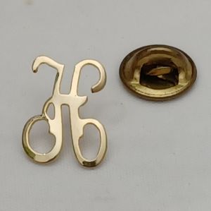 GOLD TONE LETTER H LAPEL PIN
